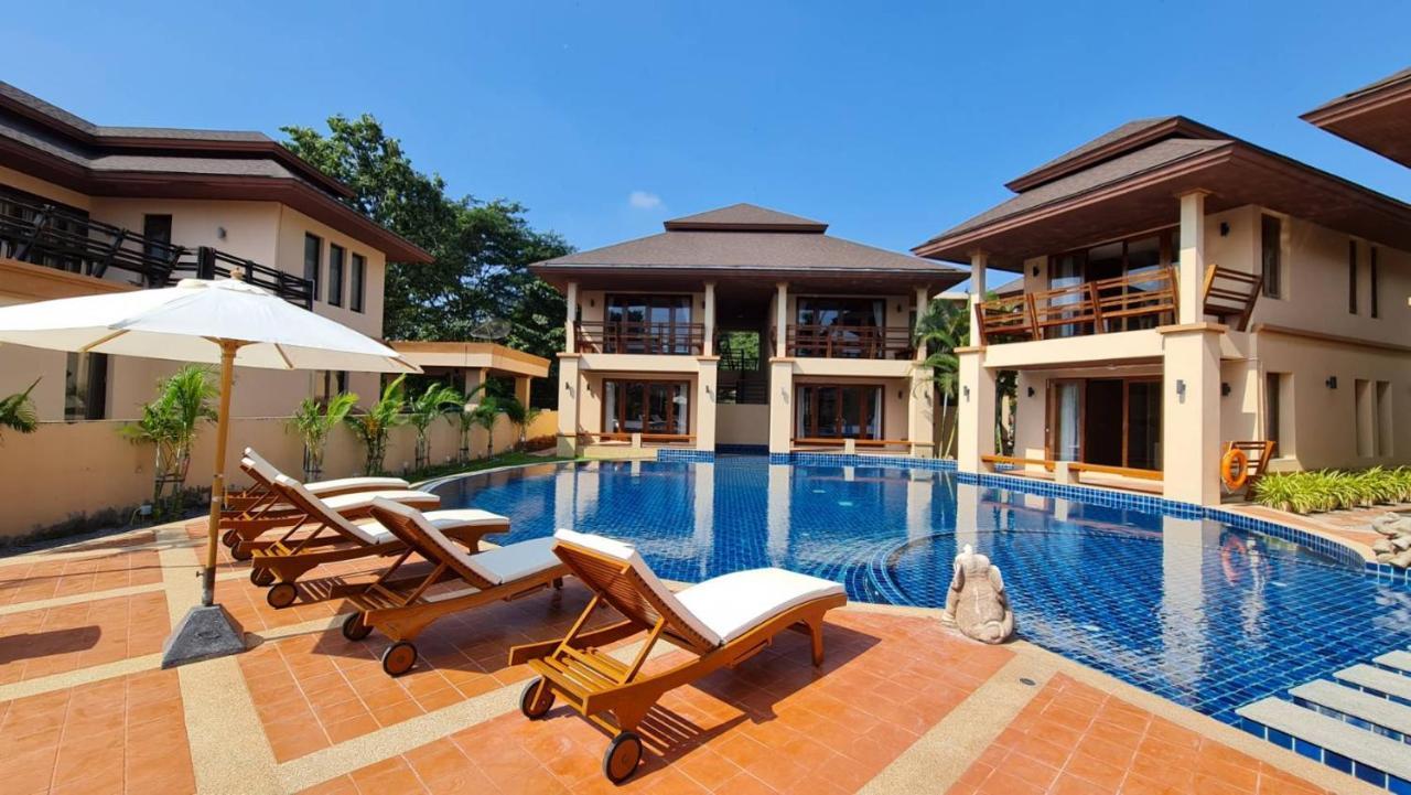 Elegancy Resort HHQ Buitenkant foto
