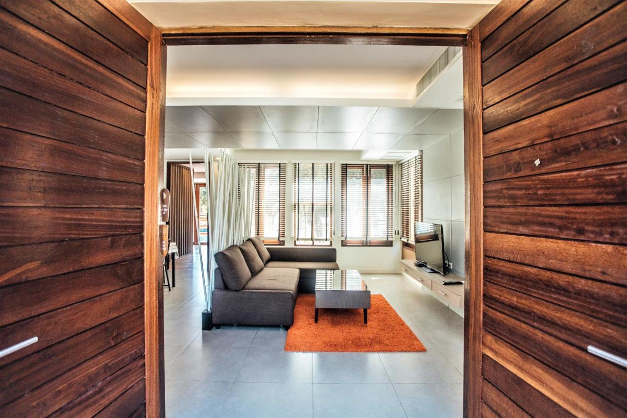 Elegancy Resort HHQ Buitenkant foto