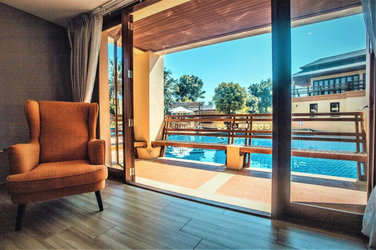 Elegancy Resort HHQ Buitenkant foto